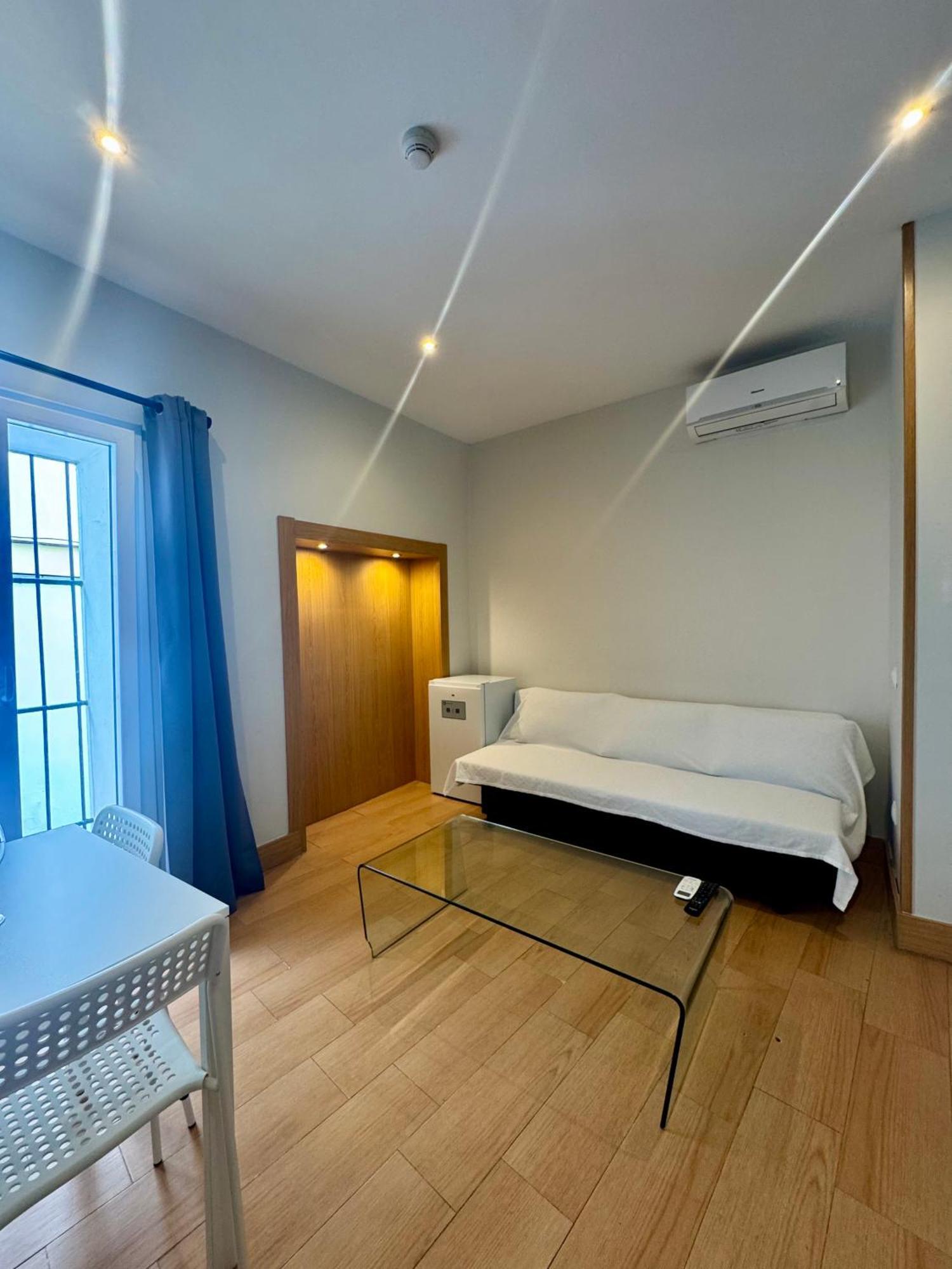 Alcazar Suites Jerez de la Frontera Buitenkant foto