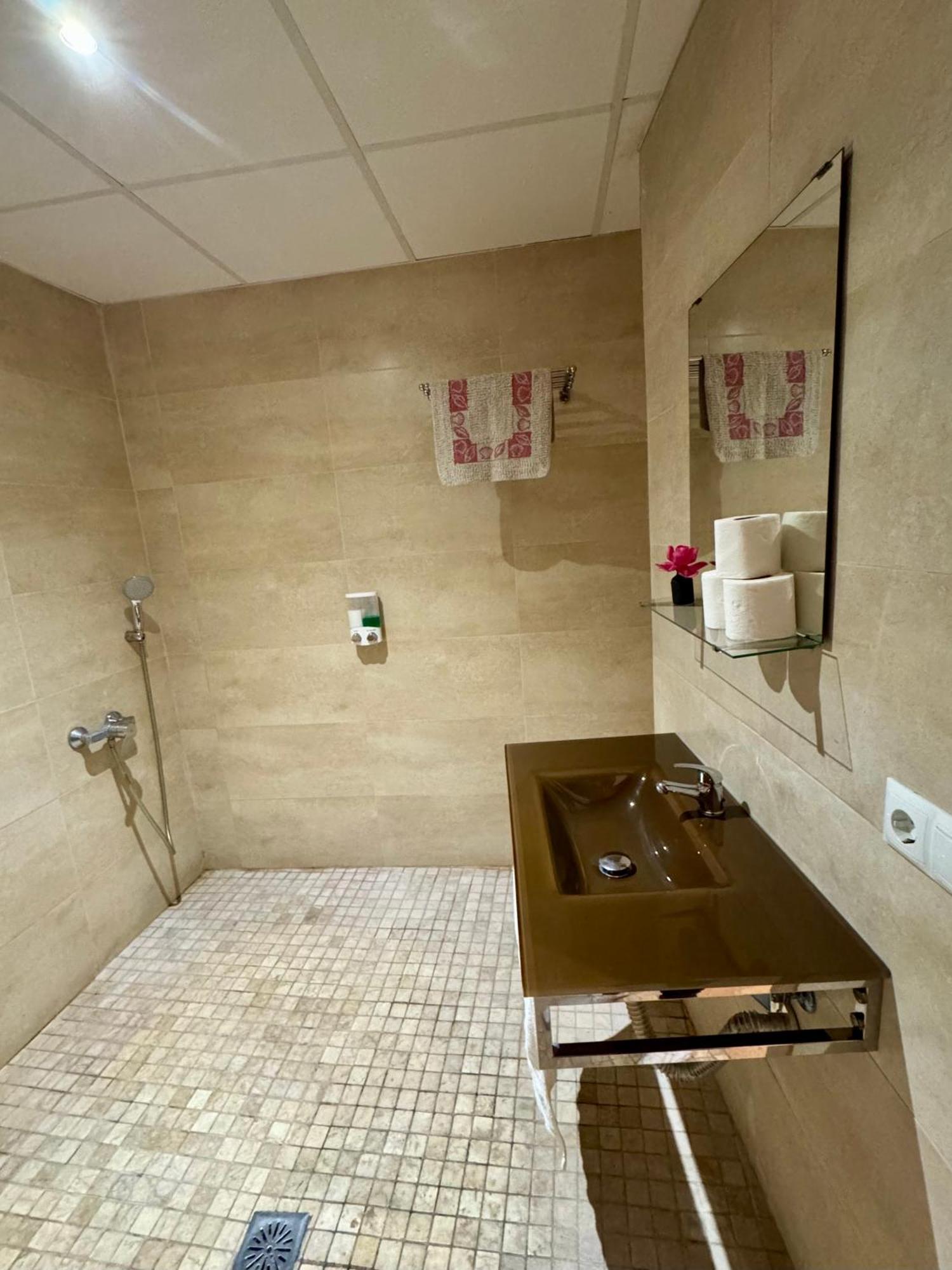 Alcazar Suites Jerez de la Frontera Buitenkant foto